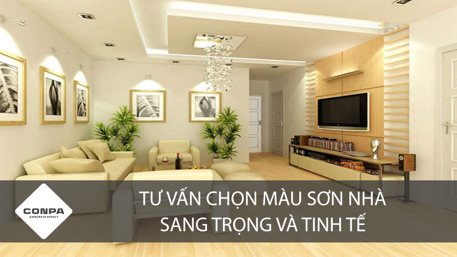 Nhân viên tư vấn khách hàng chọn màu sơn phù hợp với ngôi nhà